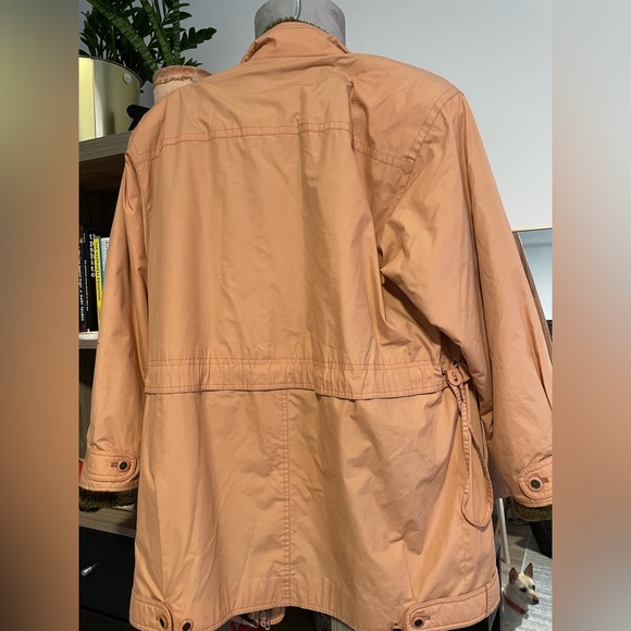 Pink Jacket - Picture 3 of 3